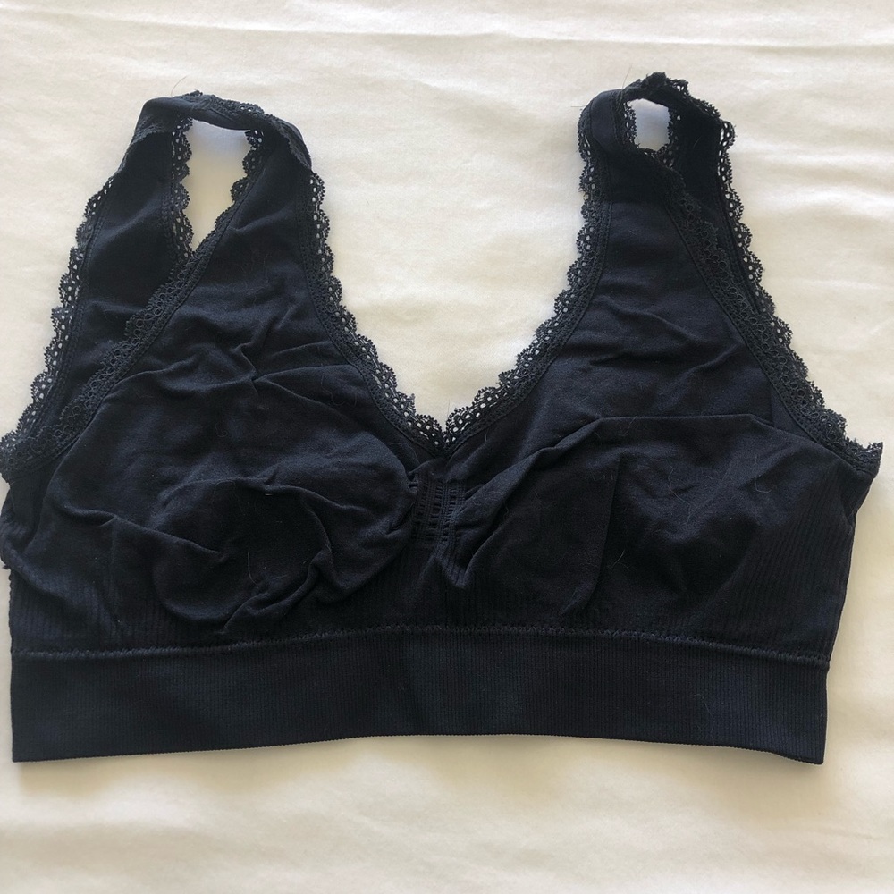 Daisy Fuentes bralette